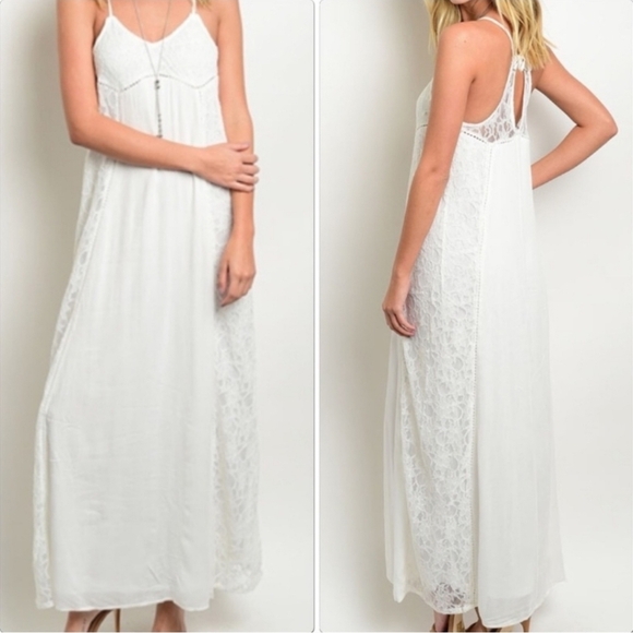 mosique Dresses & Skirts - NWT Beautiful maxi dress. Creamy White Lace and spaghetti straps Medium